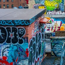 Graffiti-Wohnblock in Hamburg das gereinigt werden sollte